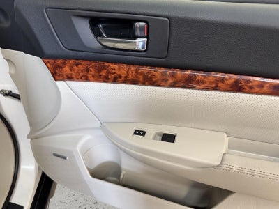 2011 Subaru Outback 2.5i Limited Pwr Moon