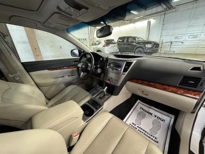 2011 Subaru Outback 2.5i Limited Pwr Moon