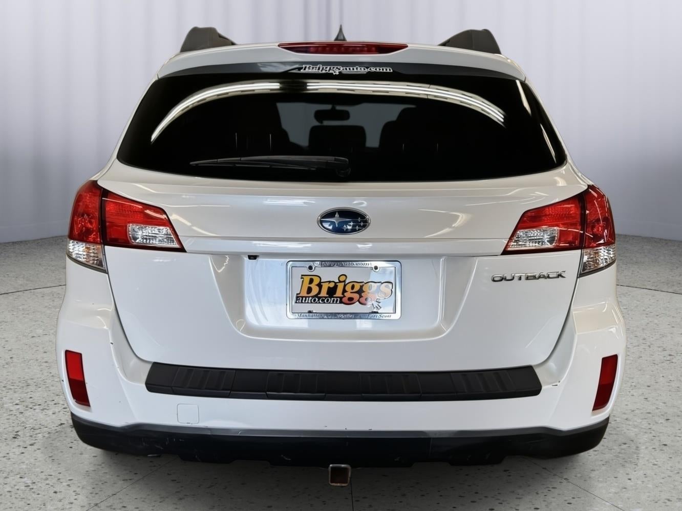 2011 Subaru Outback 2.5i Limited Pwr Moon