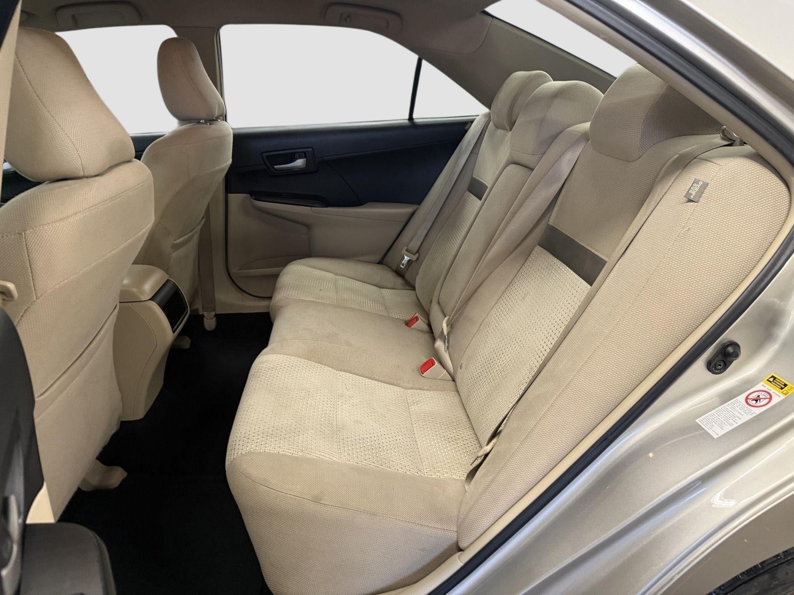 2014 Toyota CAMRY SE