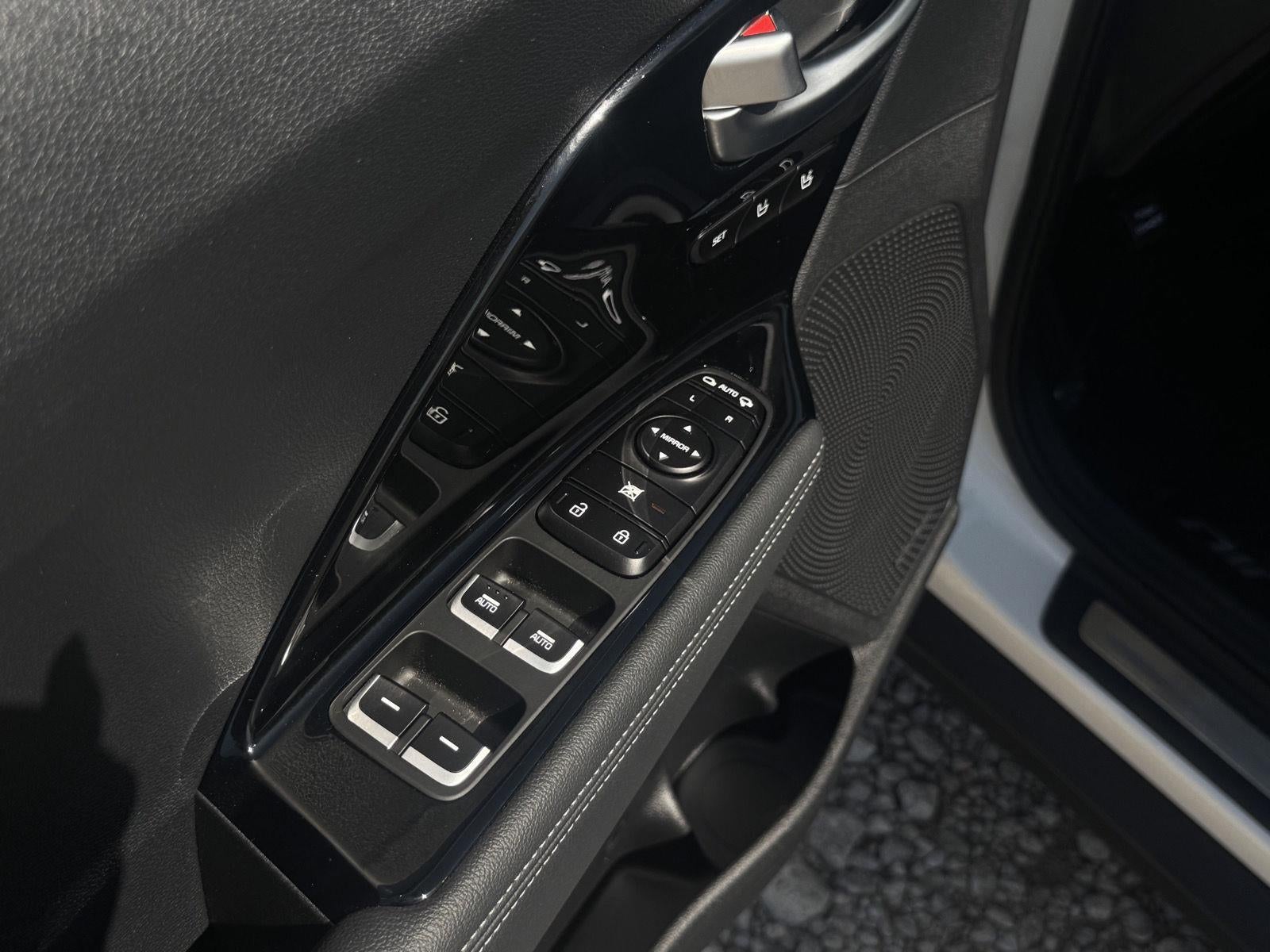 2019 Kia Niro Touring
