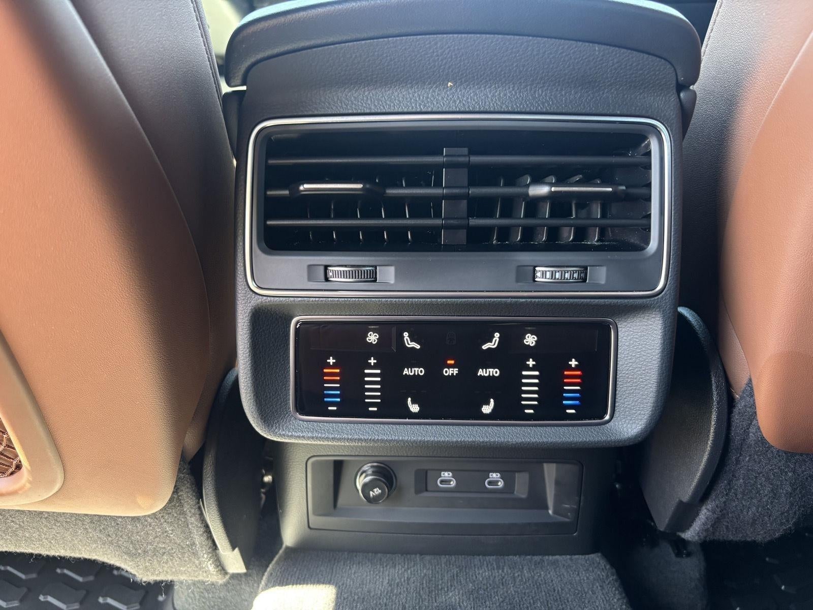 2022 Audi Q7 Premium Plus