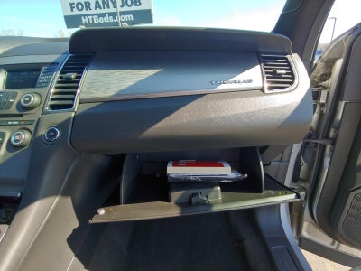 2018 Ford Taurus SEL