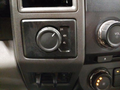 2017 Ford Super Duty F-350 DRW XL