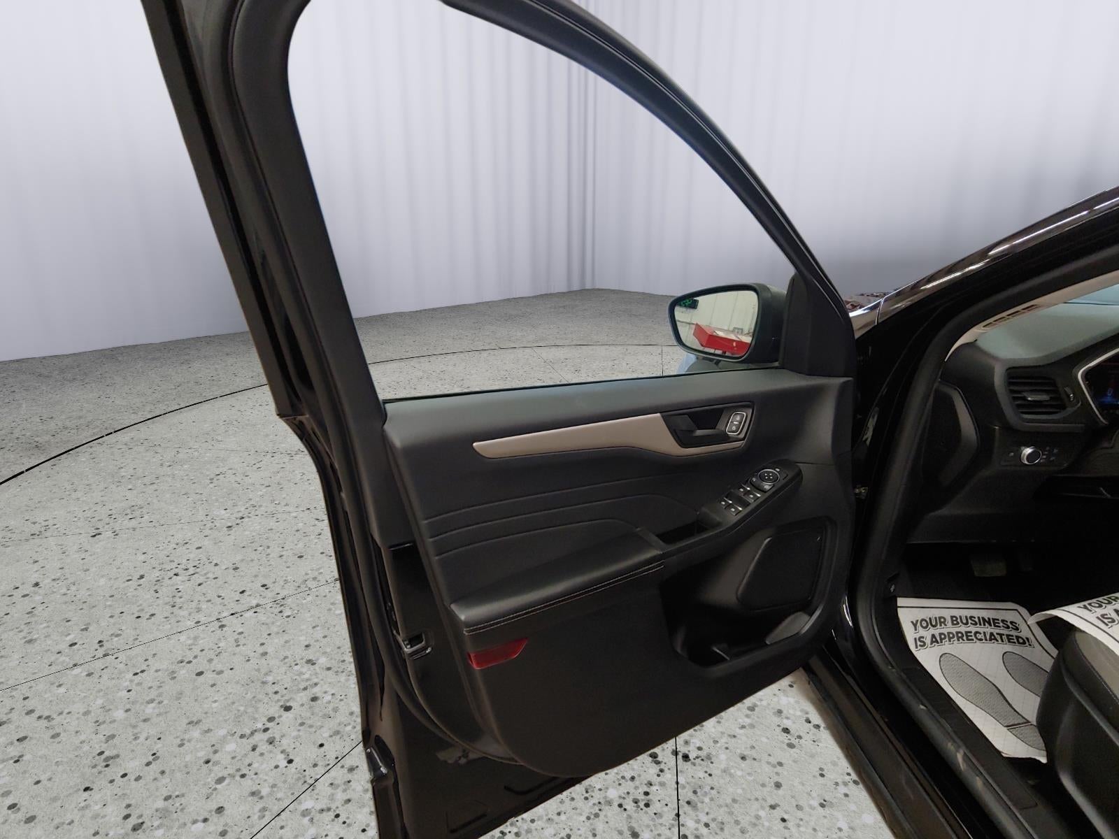 2022 Ford Escape SE Plug-In Hybrid