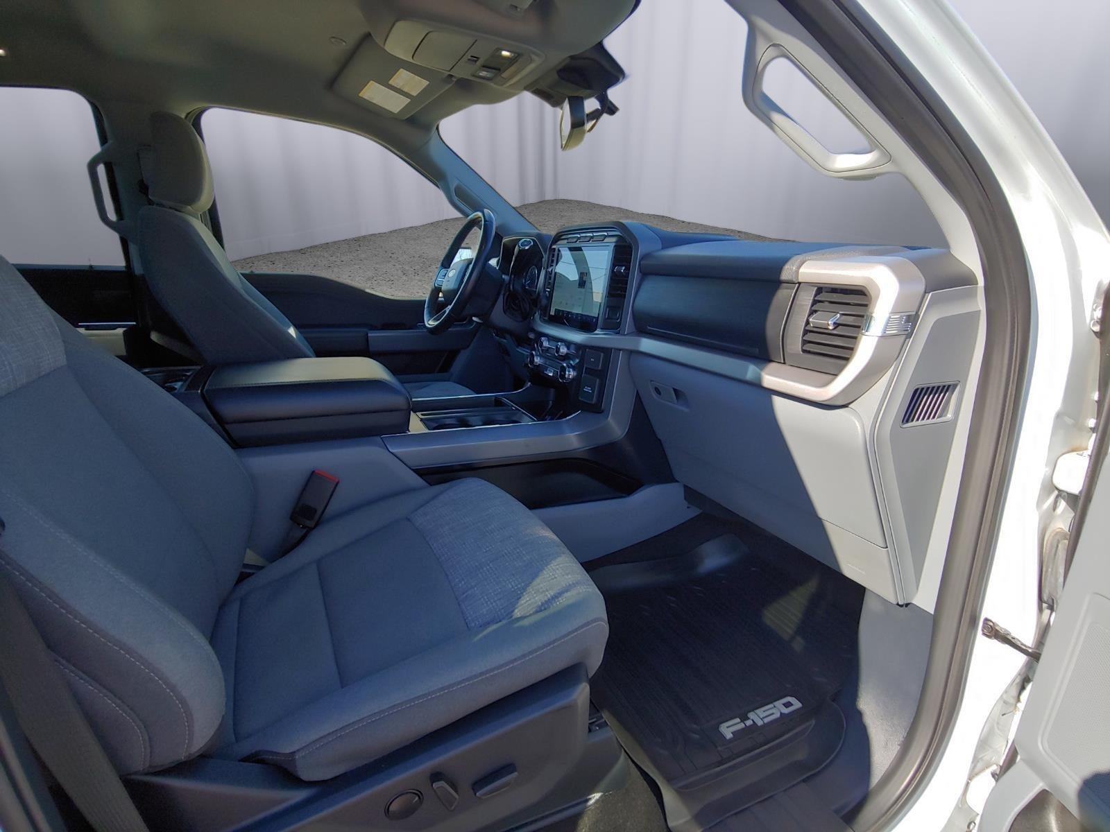 2022 Ford F-150 Base