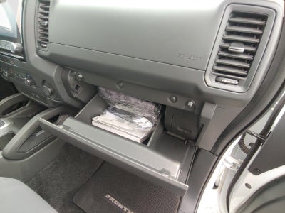 2024 Nissan Frontier S