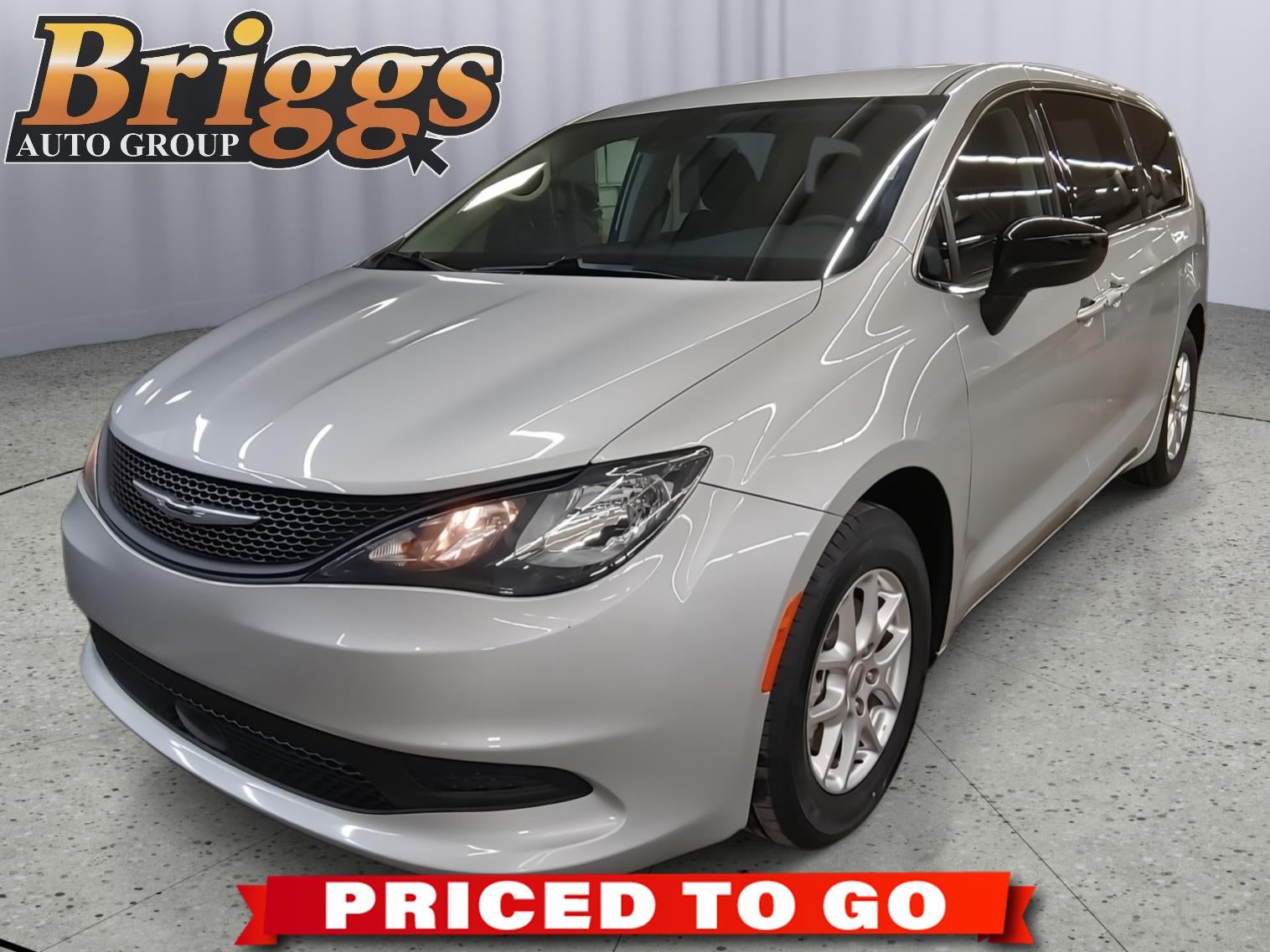 2024 Chrysler Voyager LX