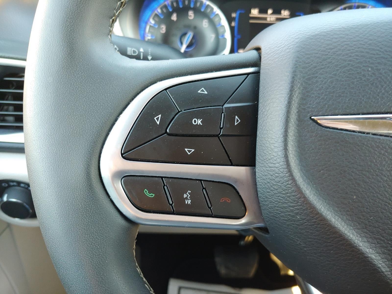 2024 Chrysler Voyager LX