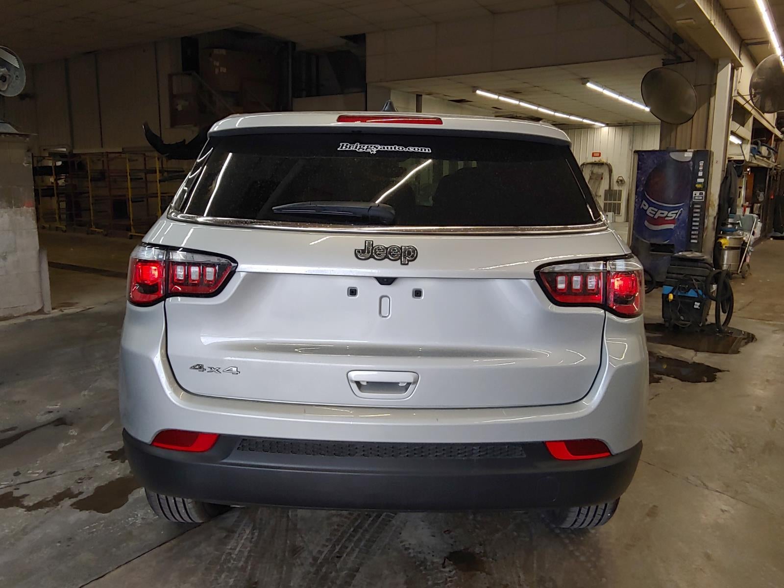2025 Jeep Compass Sport