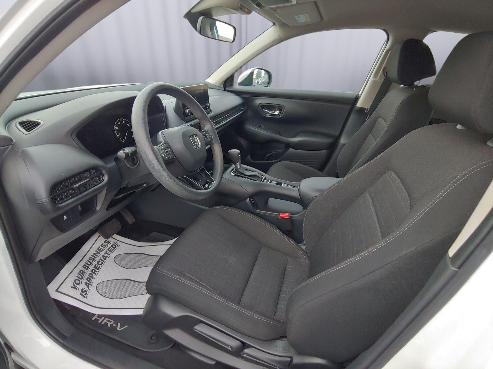 2025 Honda HR-V LX