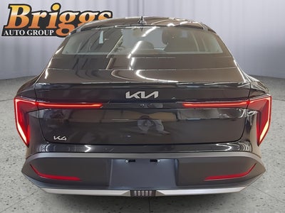 2025 Kia K4 LXS