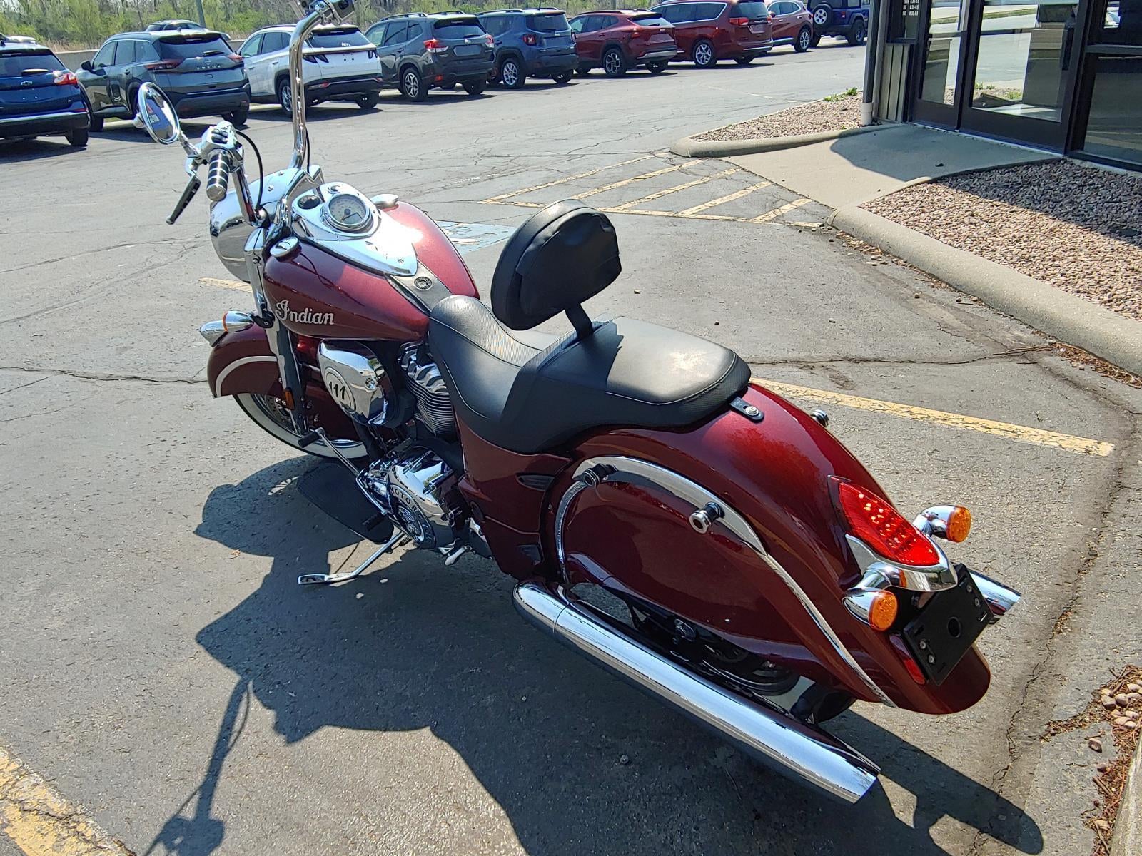 2019 INDIAN CHIEFTAIN Base