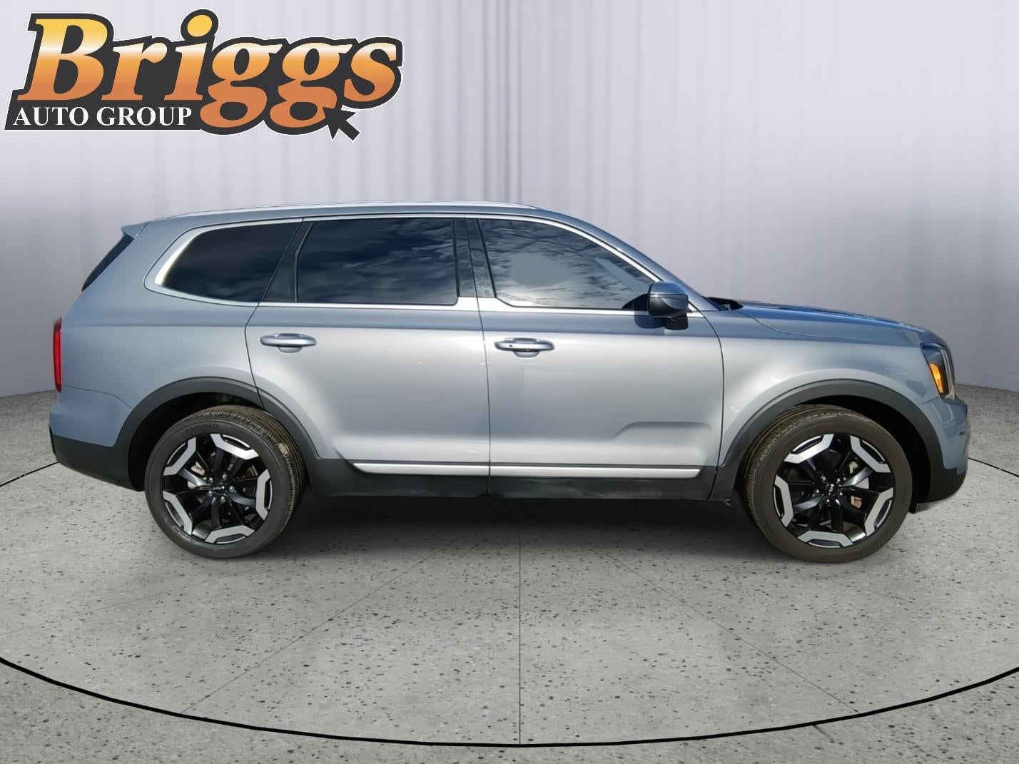 2023 Kia Telluride S