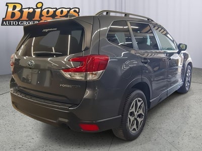 2022 Subaru Forester Premium
