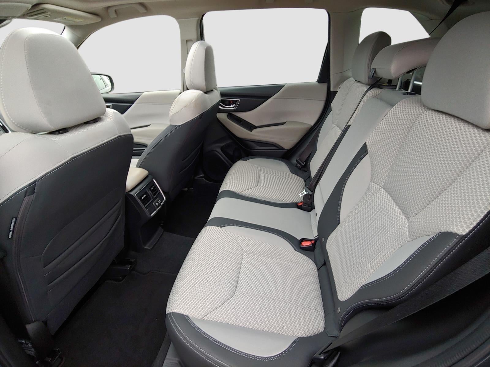 2022 Subaru FORESTER Premium