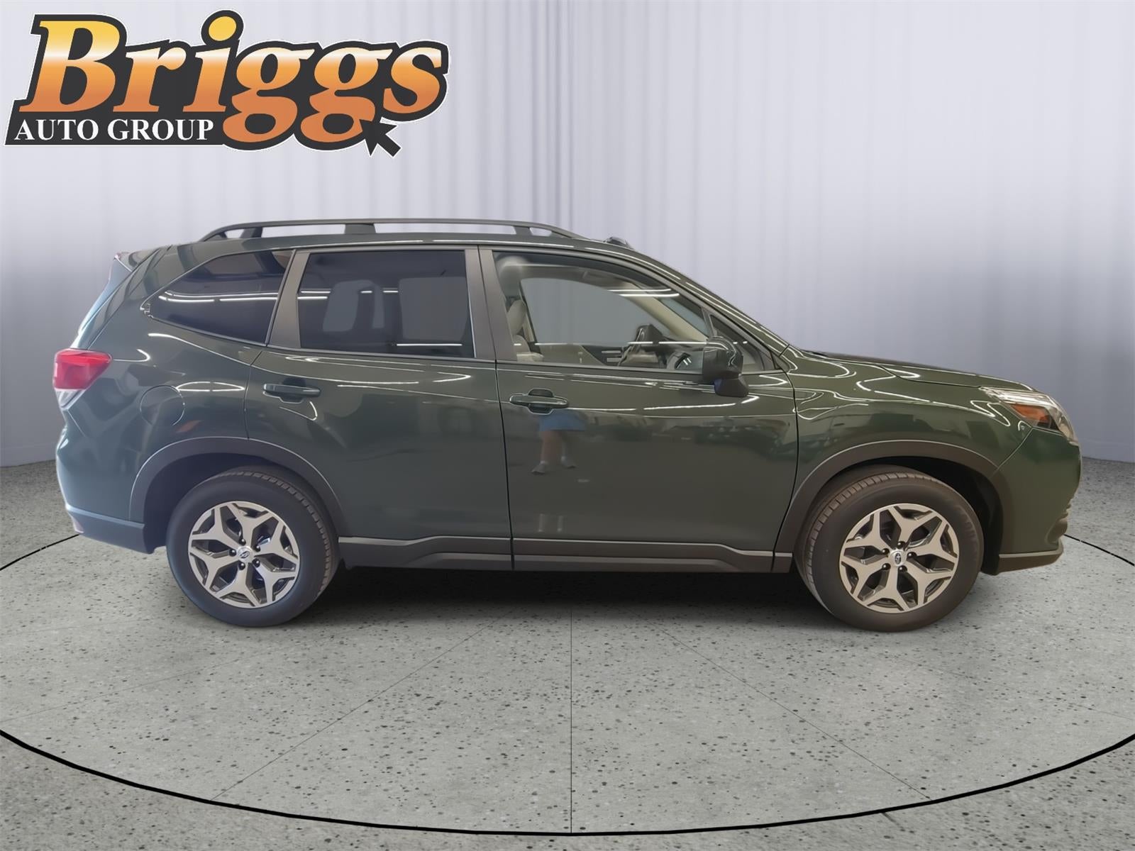 2023 Subaru Forester Premium