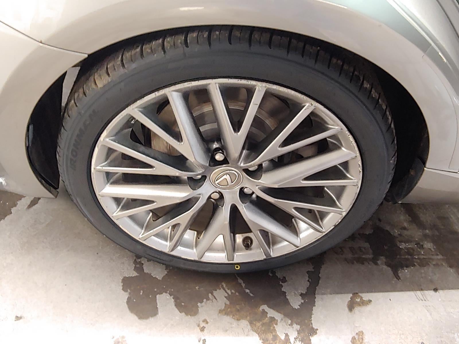 2016 Lexus IS 300 4dr Sdn AWD