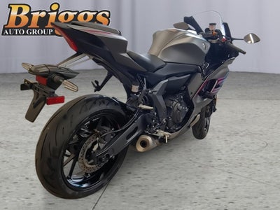 2024 YAMAHA YZFR7 Base