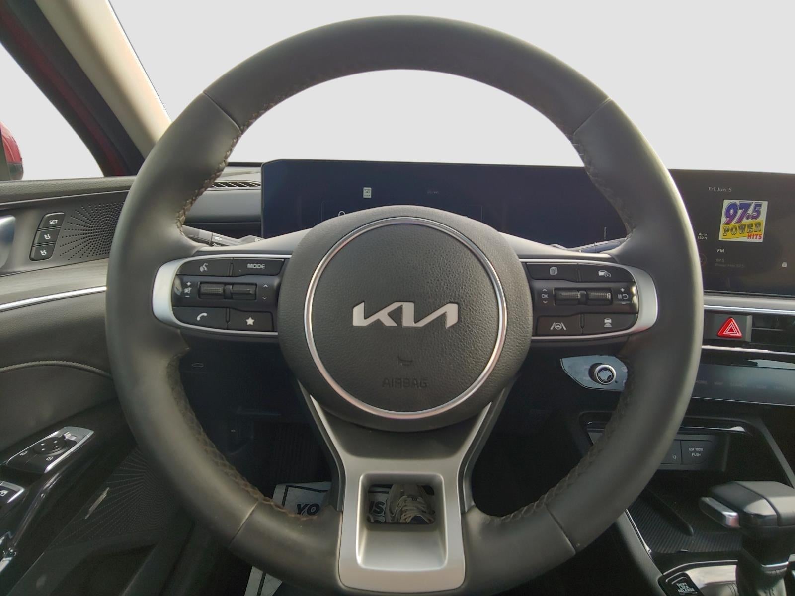 2025 Kia K5 EX