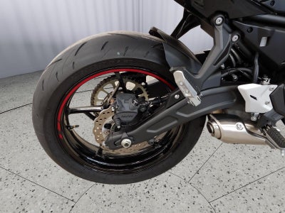 2025 KAWASAKI Z650 Base