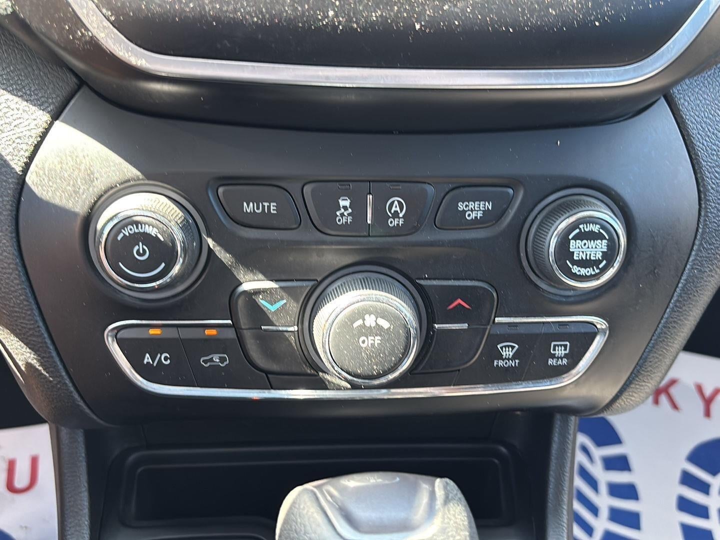 2021 Jeep Cherokee Latitude