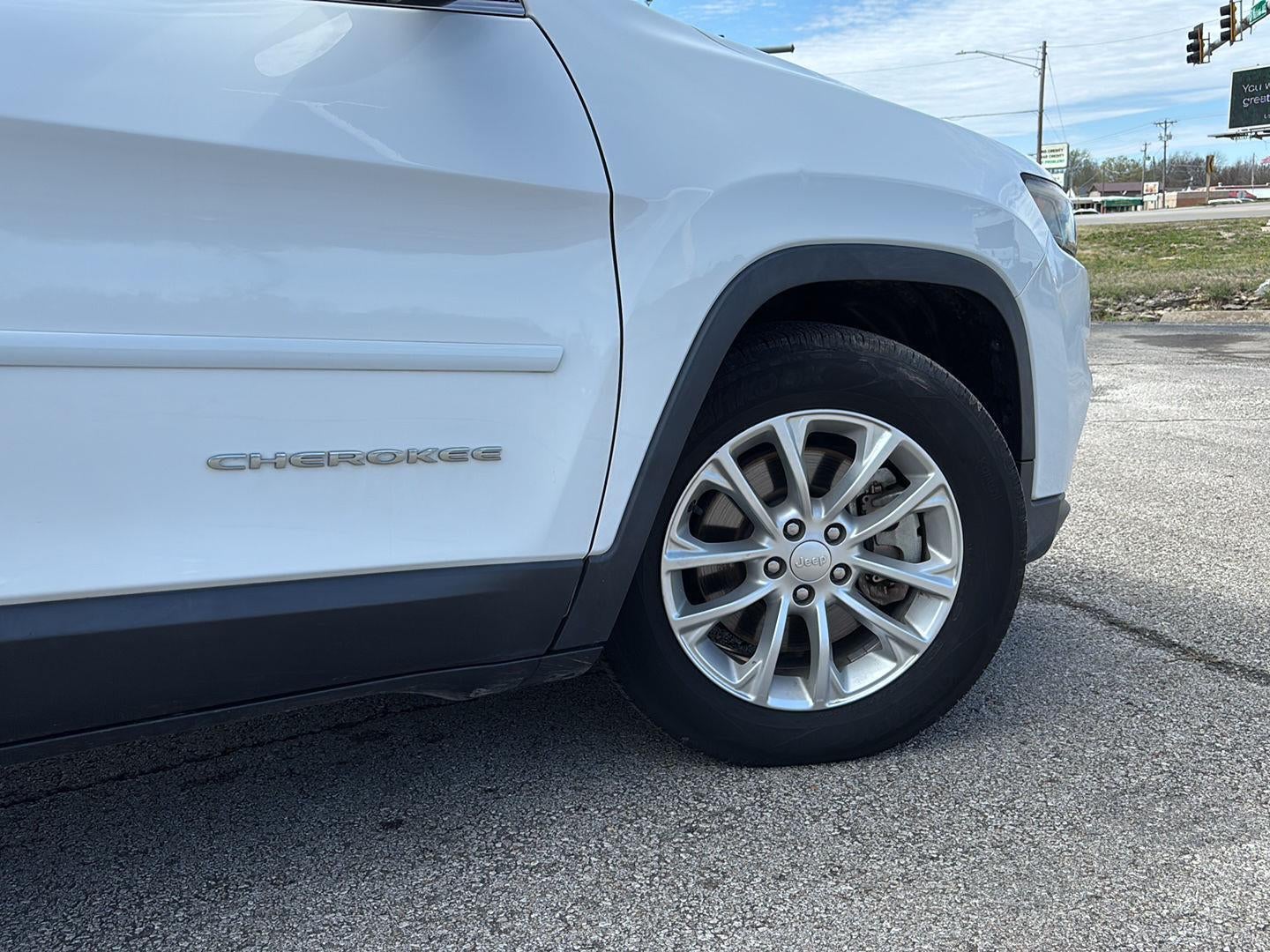 2019 Jeep Cherokee Latitude