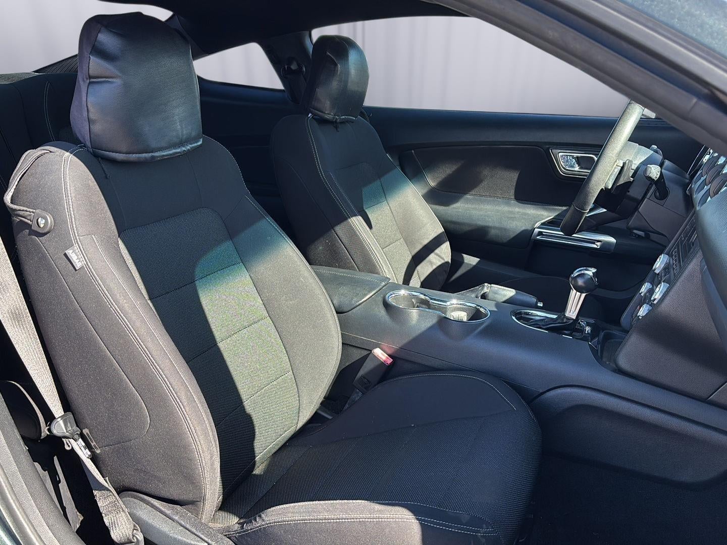 2015 Ford MUSTANG Base