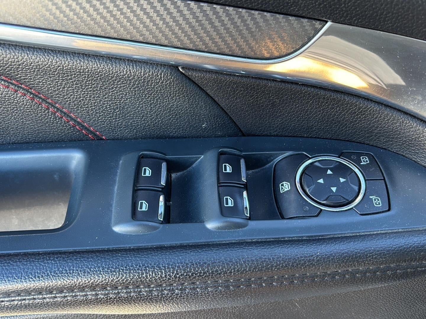 2016 Ford EXPLORER Base