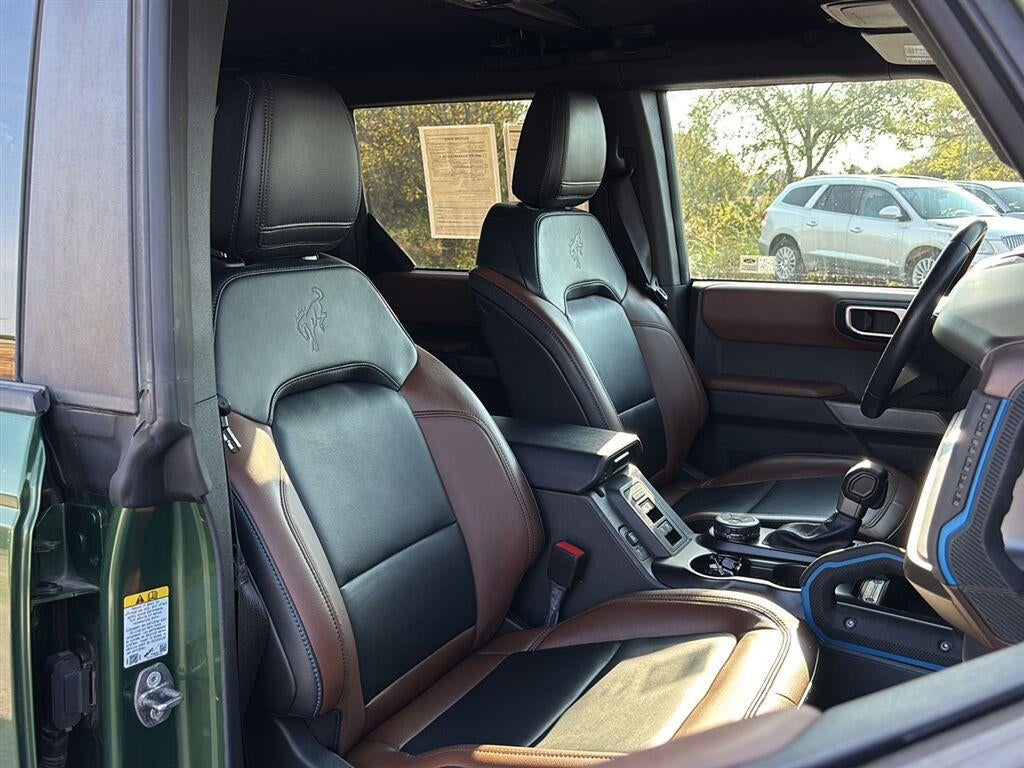 2023 Ford Bronco Base