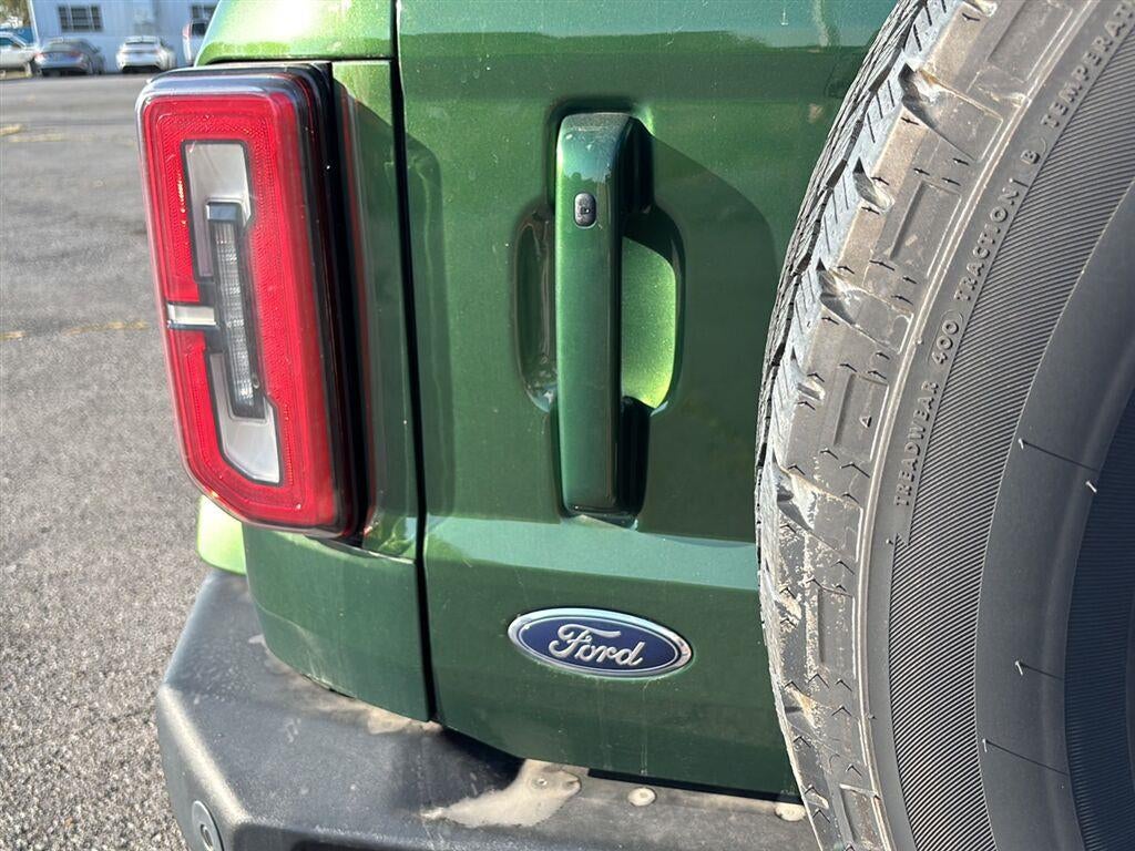 2023 Ford Bronco Base