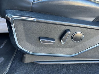 2023 Ford F-150 Base