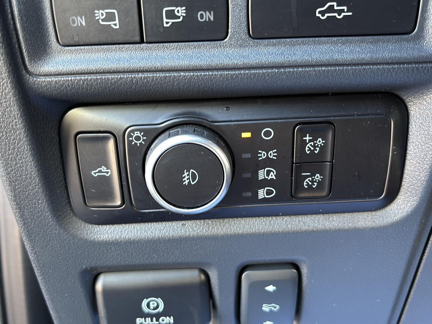 2023 Ford F-150 Base