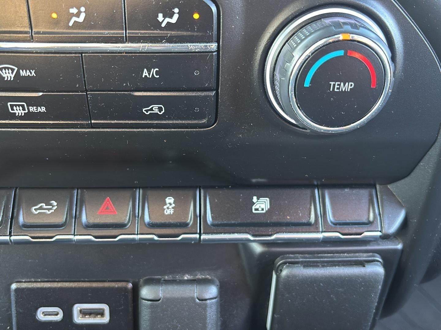 2025 Chevrolet Silverado 2500HD Custom