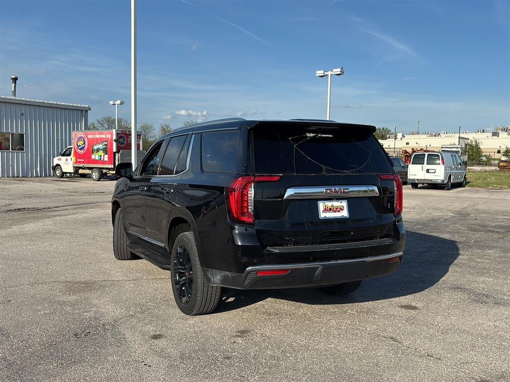 2023 GMC Yukon SLT