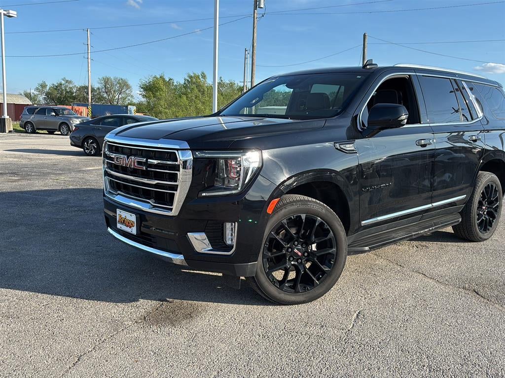2023 GMC Yukon SLT