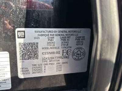 2023 GMC Yukon SLT