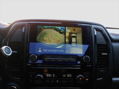 2024 Nissan TITAN Base