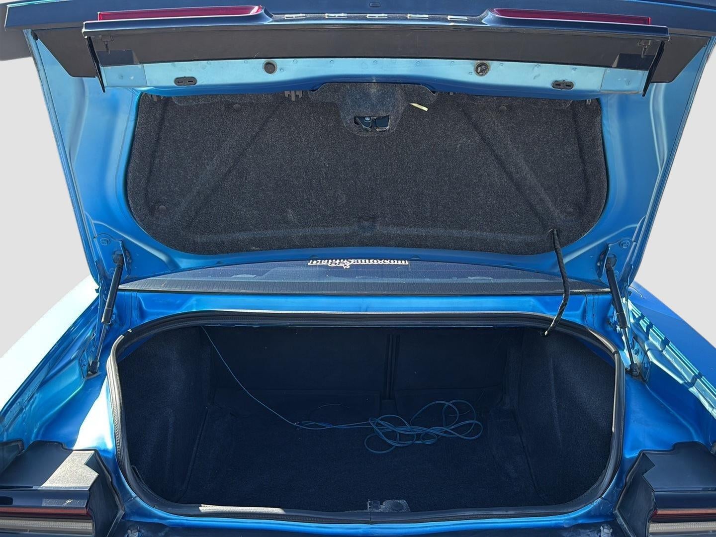 2015 Dodge Challenger R/T Shaker