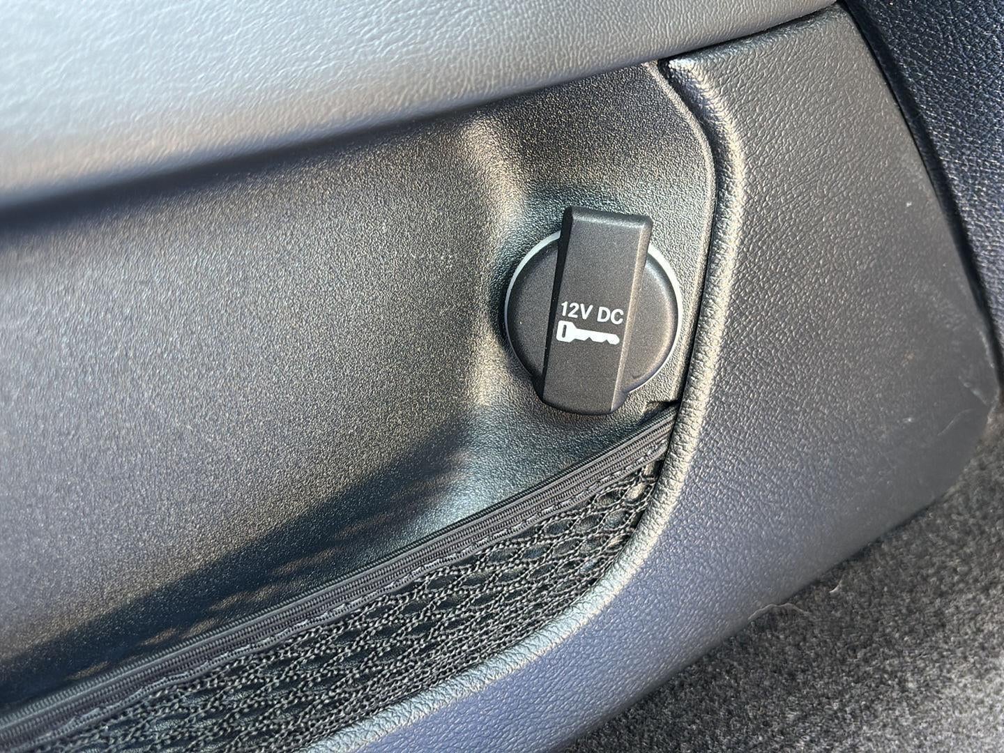 2015 Dodge Challenger R/T Shaker