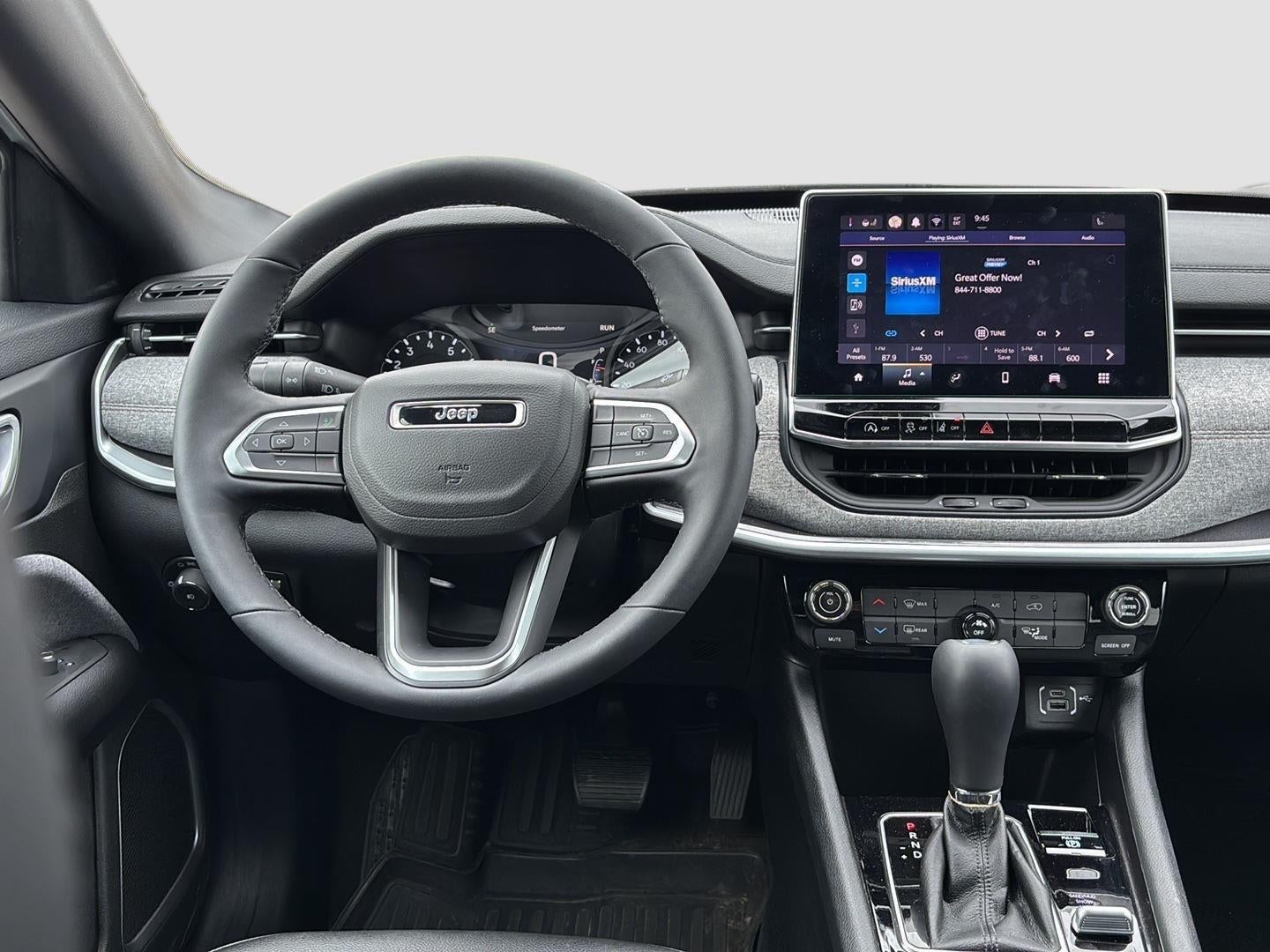 2024 Jeep Compass Latitude Lux