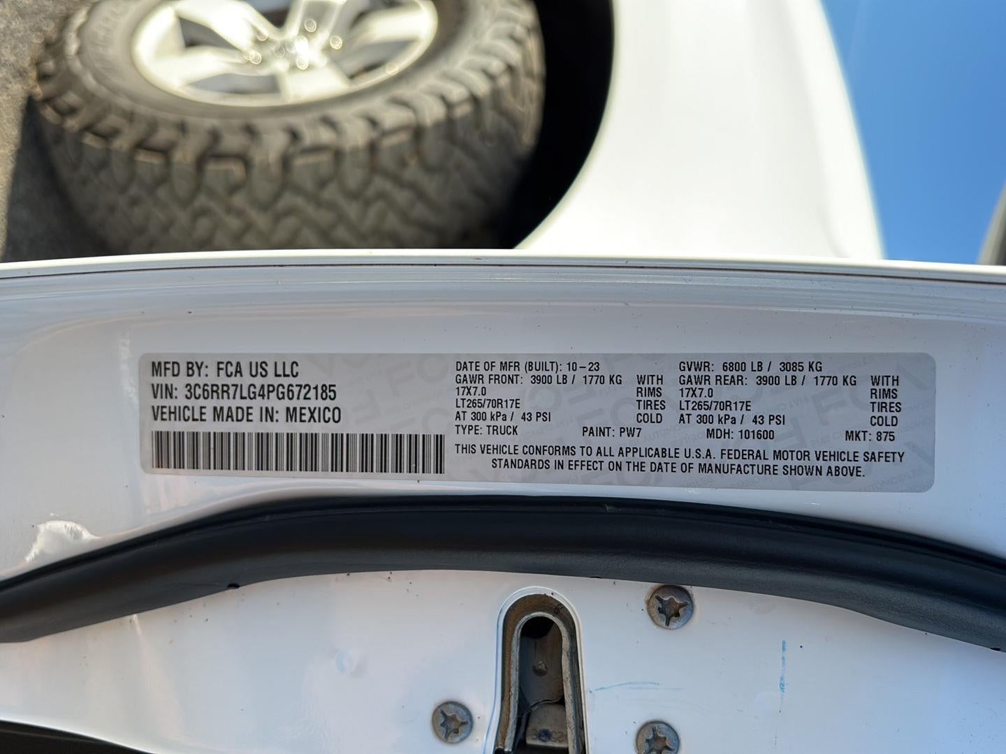 2023 RAM 1500 Classic SLT