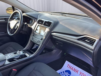 2020 Ford Fusion SE
