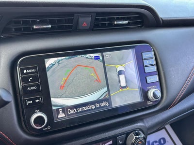 2022 Nissan Kicks SR