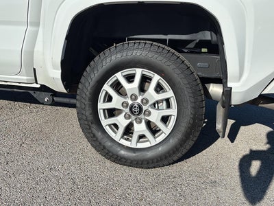 2024 Toyota Tacoma SR5