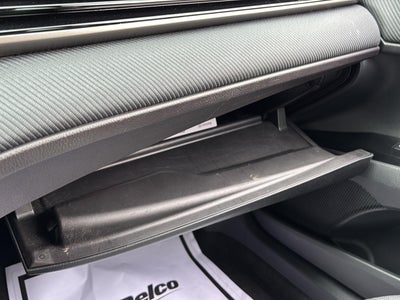2025 Toyota CAMRY Base