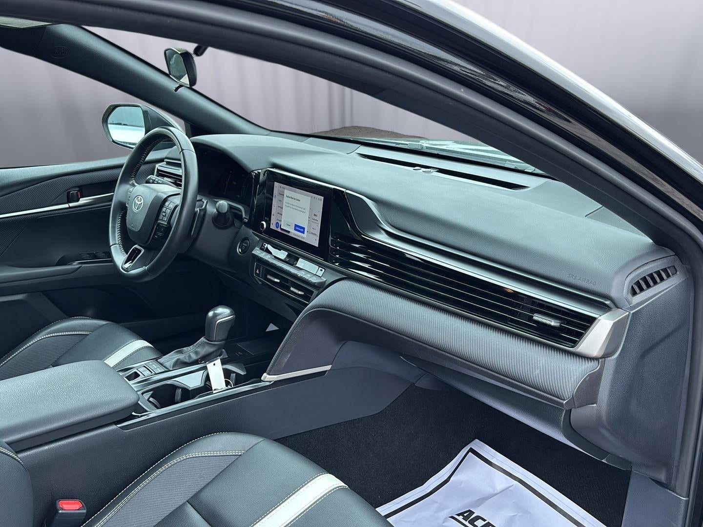 2025 Toyota CAMRY Base