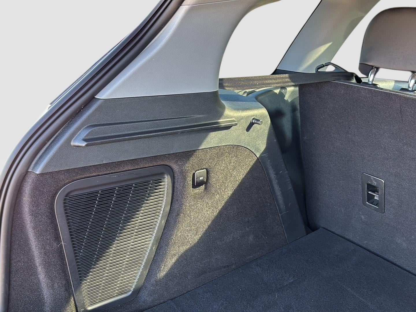 2022 Lincoln CORSAIR Base