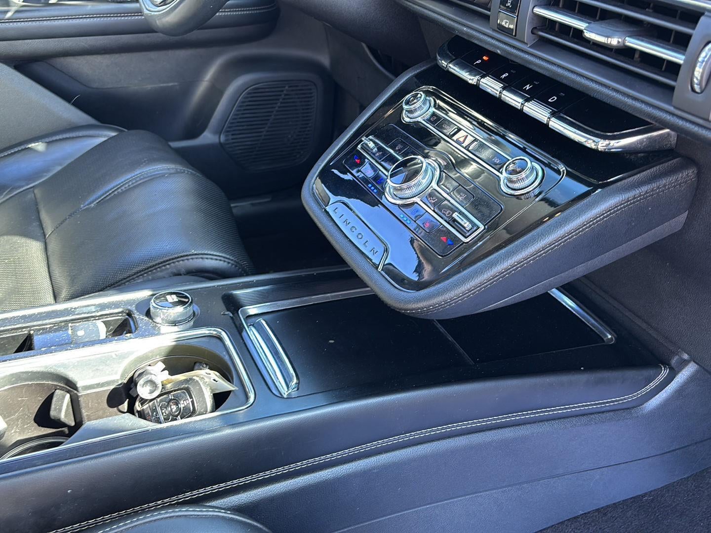 2022 Lincoln CORSAIR Base