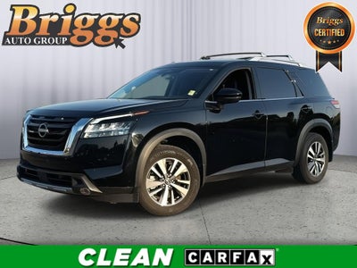 2023 Nissan Pathfinder SL
